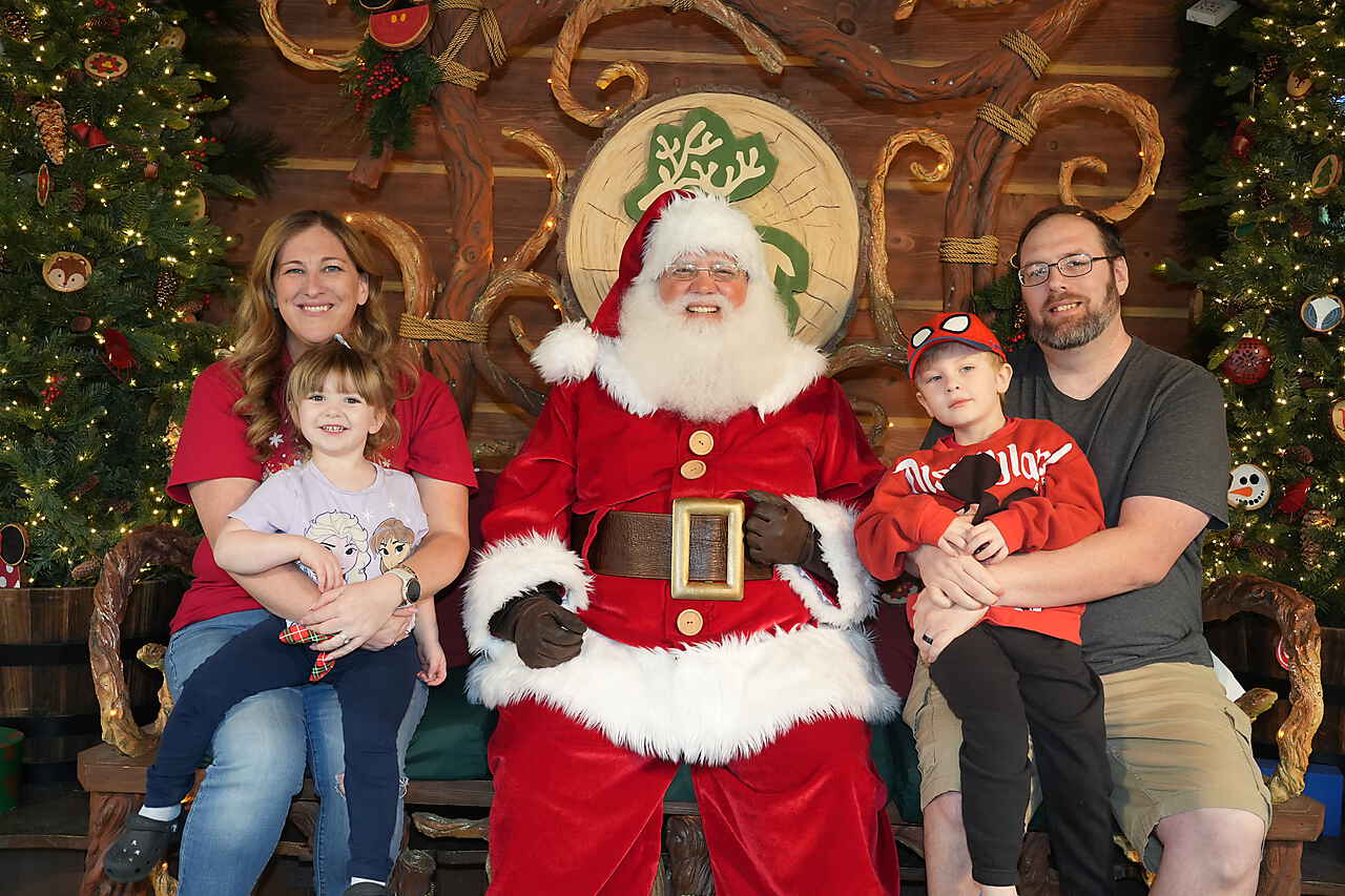 Blogmas Day 1: Presence Over Presents: Finding the Balance Between Planning Ahead and Being Present